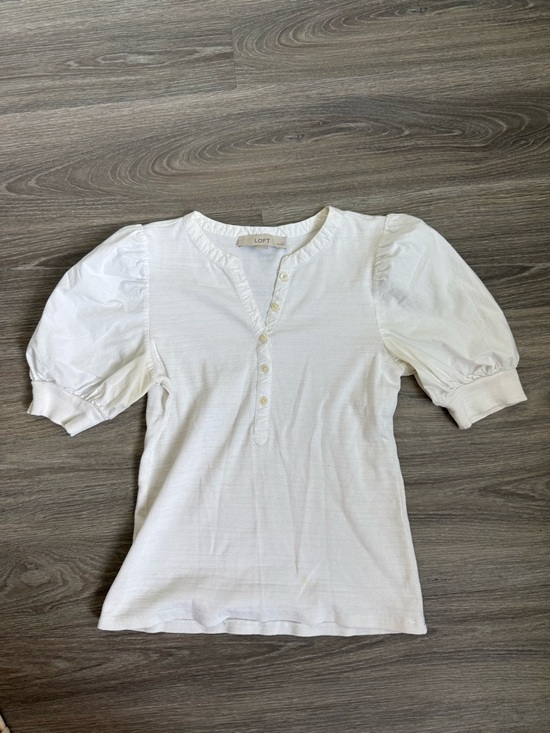 LOFT Tops - LOFT White Puff-Sleeve Ruffled Henley Top